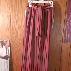 WOMEN'S Pants